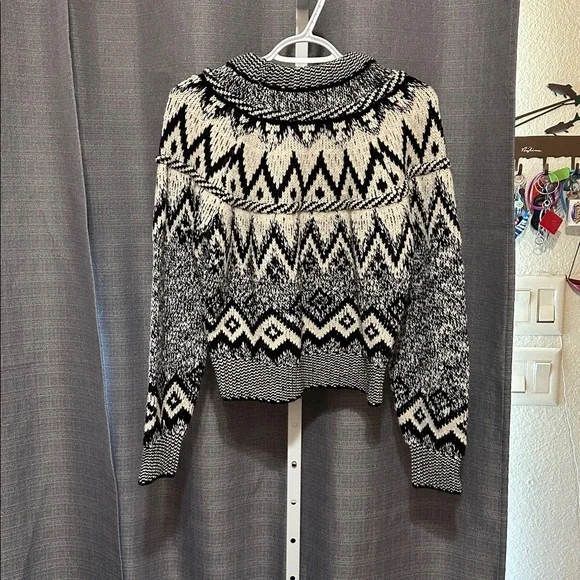 Zara Black and Cream Patterned Cowl Neck Sweater - Picture 3 of 3